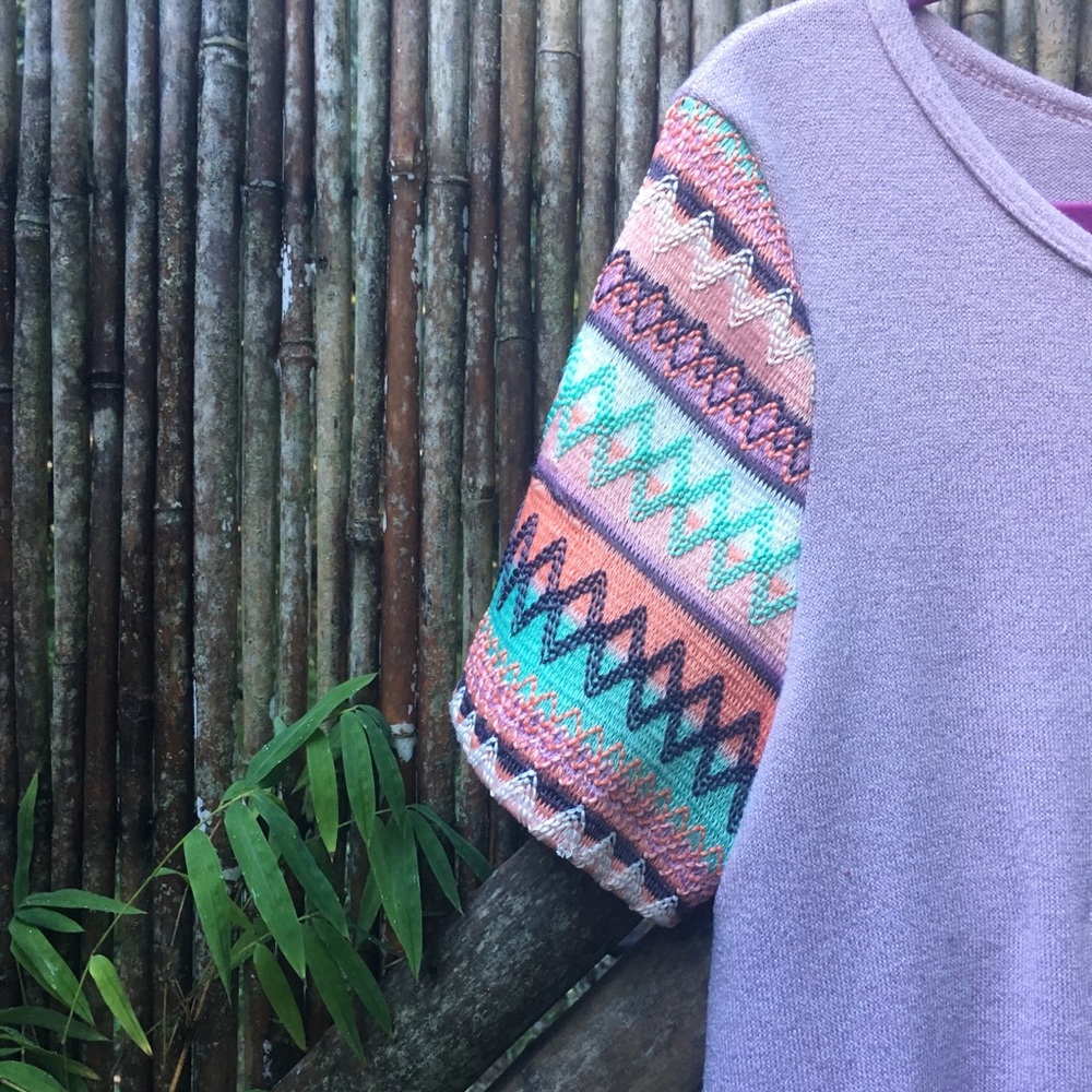 Style Rack Embroidered Sleeve Tee - Picture 3 of 7